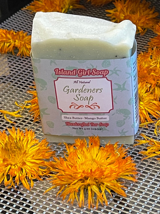 Gardener's Soap w/ Poppy Seeds